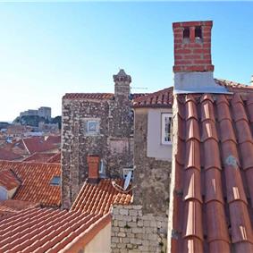 3 Bedroom Villa with Sea Facing Roof Terrace in Dubrovnik Old Town, Sleeps 4-6
